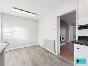 Kitchen/Diner- click for photo gallery